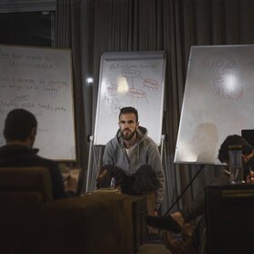 E começamos mais uma edição do FreedoMind, que venham cada vez mais momentos de transformação para quem está presente nessa casa maravilhosa!